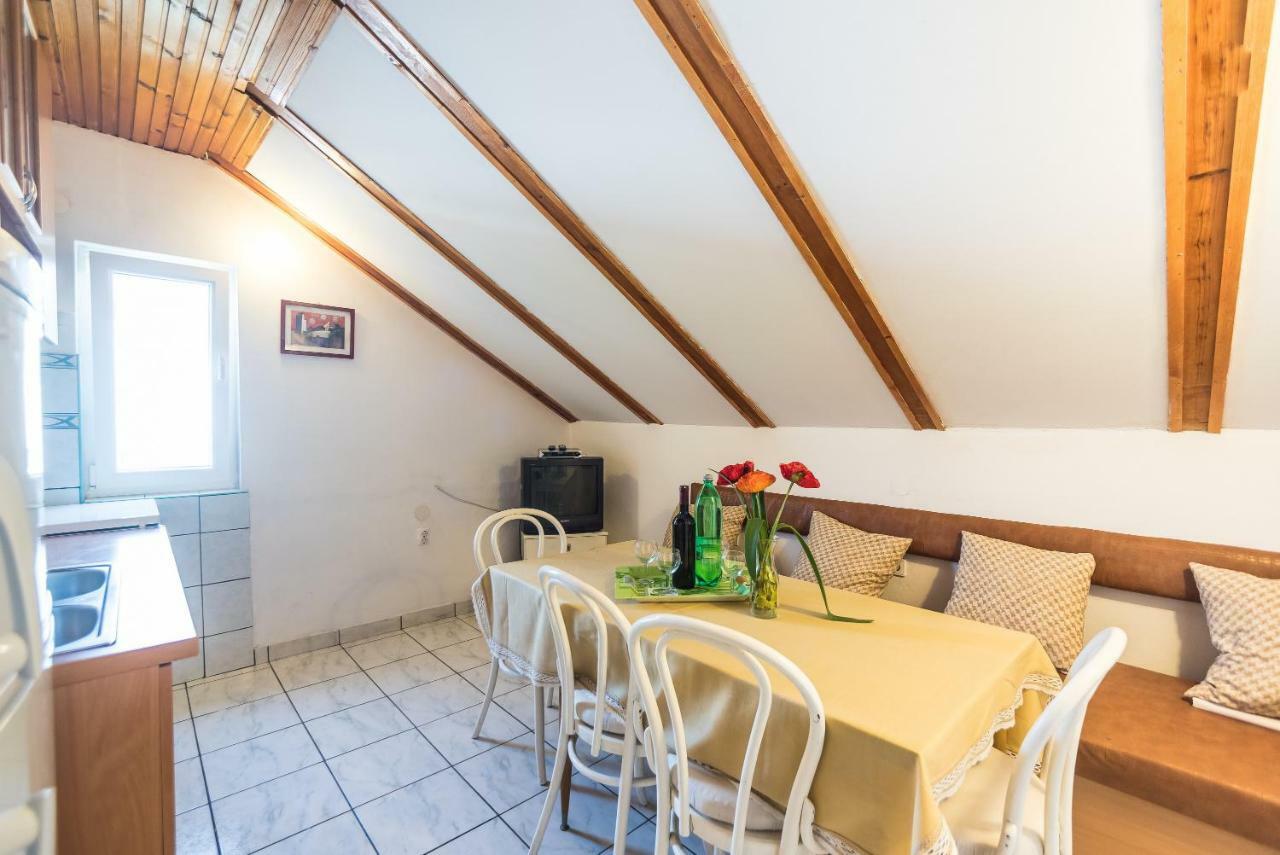 Kiwi Apartments Gornji Karin Kültér fotó